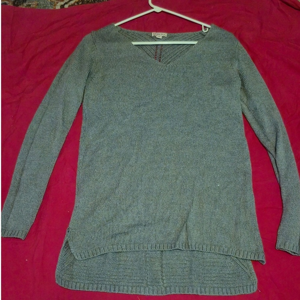 Merona Gray V-Neck High-Low Sweater Pointelle Back Detail Size‎ Small S/P